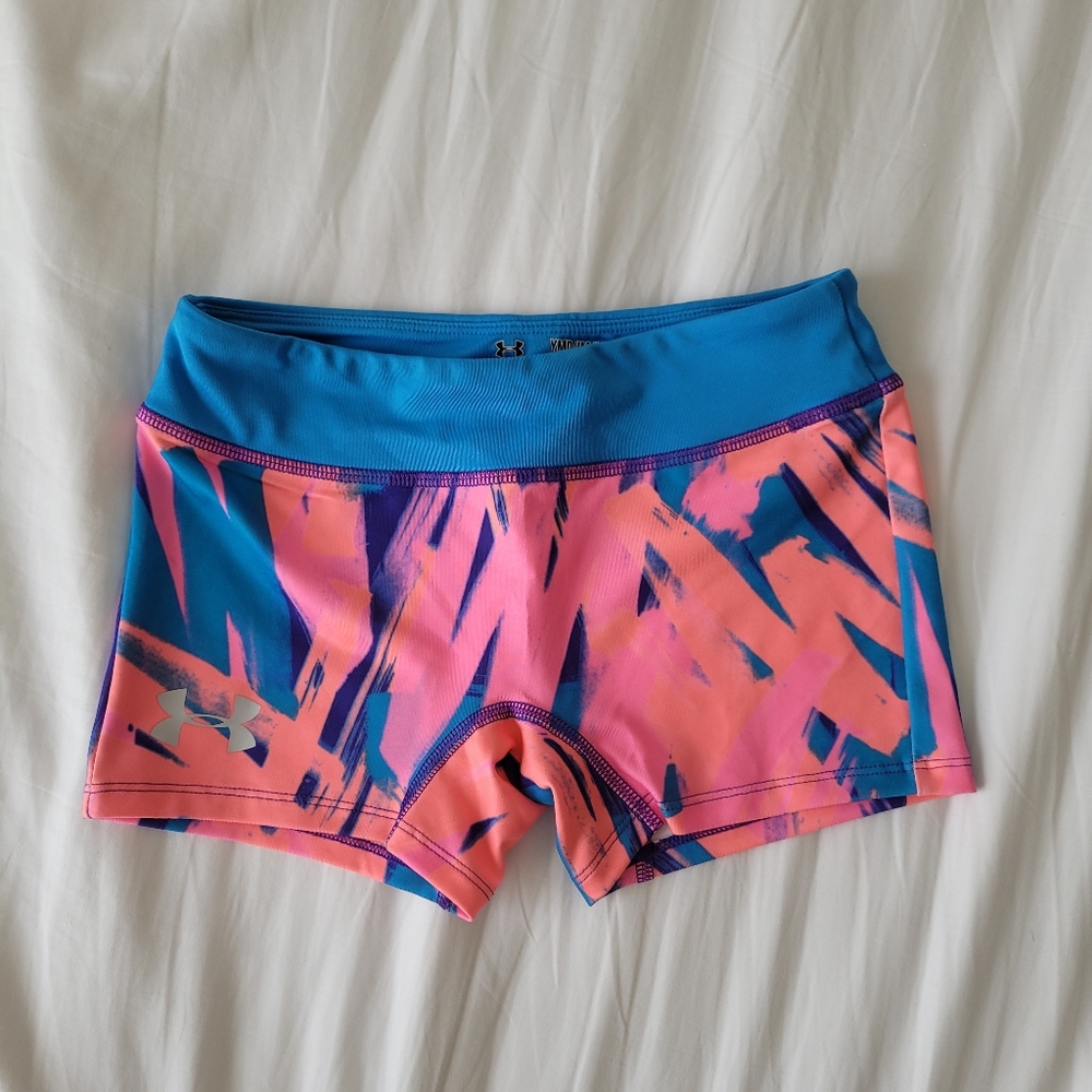 Under Armour Compression Shorts - Picture 2 of 3